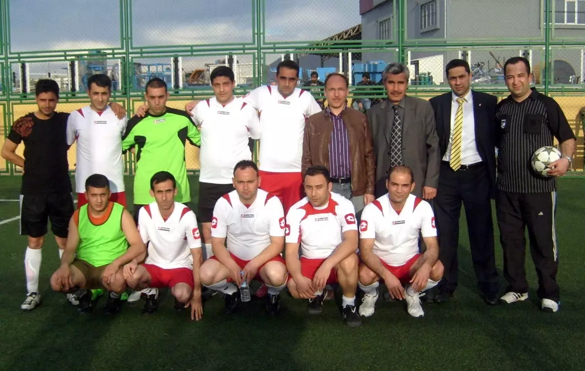 Türk Metal Sendikası Futbol Turnuvası Başladı