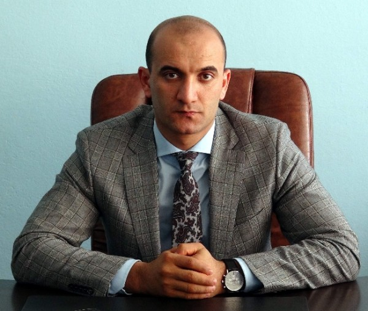 Ülkü Ocakları Eğitim ve Kültür Vakfı Genel Başkanı Kılavuz."Teni, Kökeni Ne Olursa Olsun, Kendisini...
