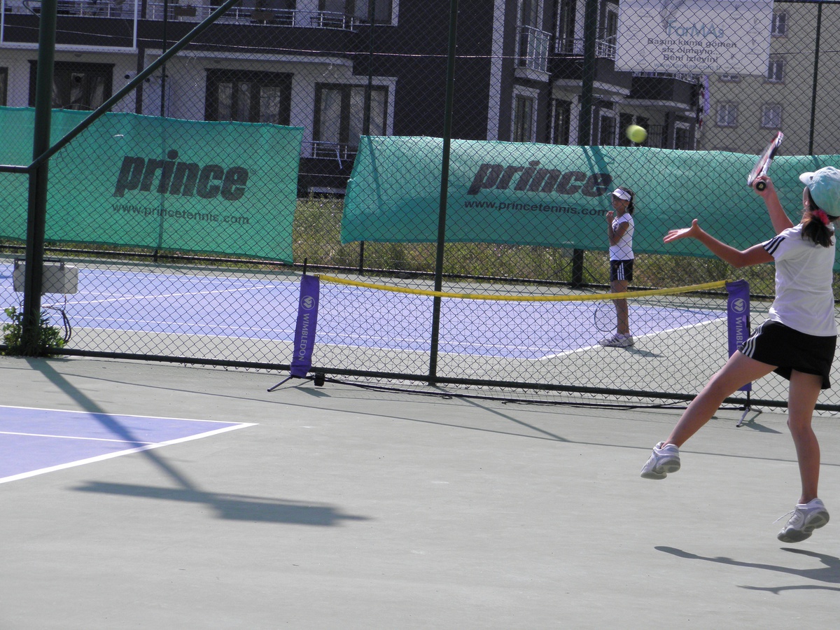 Yalovalı Tenisçiler Uluslararası 23 Nisan Tenis Turnuvası\'na Katılacak