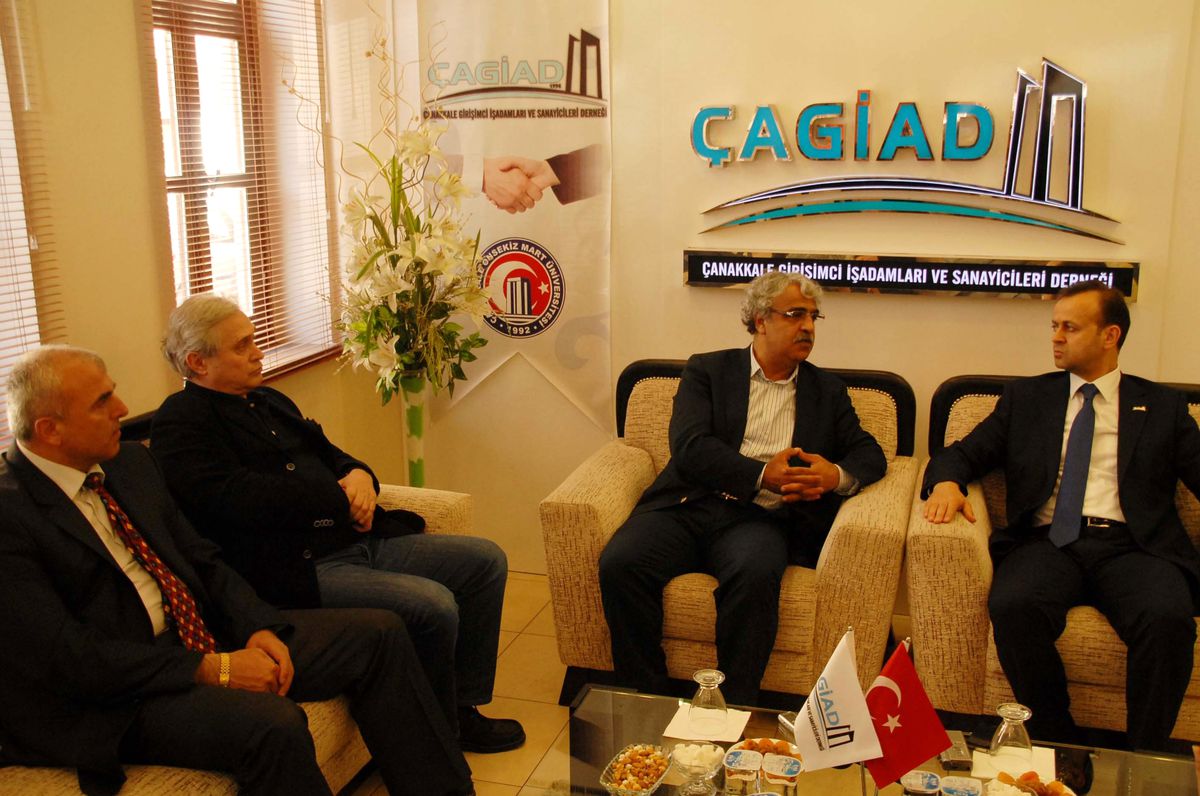 Akillerden Çanakkale Girişimci İşadamları ve Sanayicileri Derneği\'ne Ziyaret