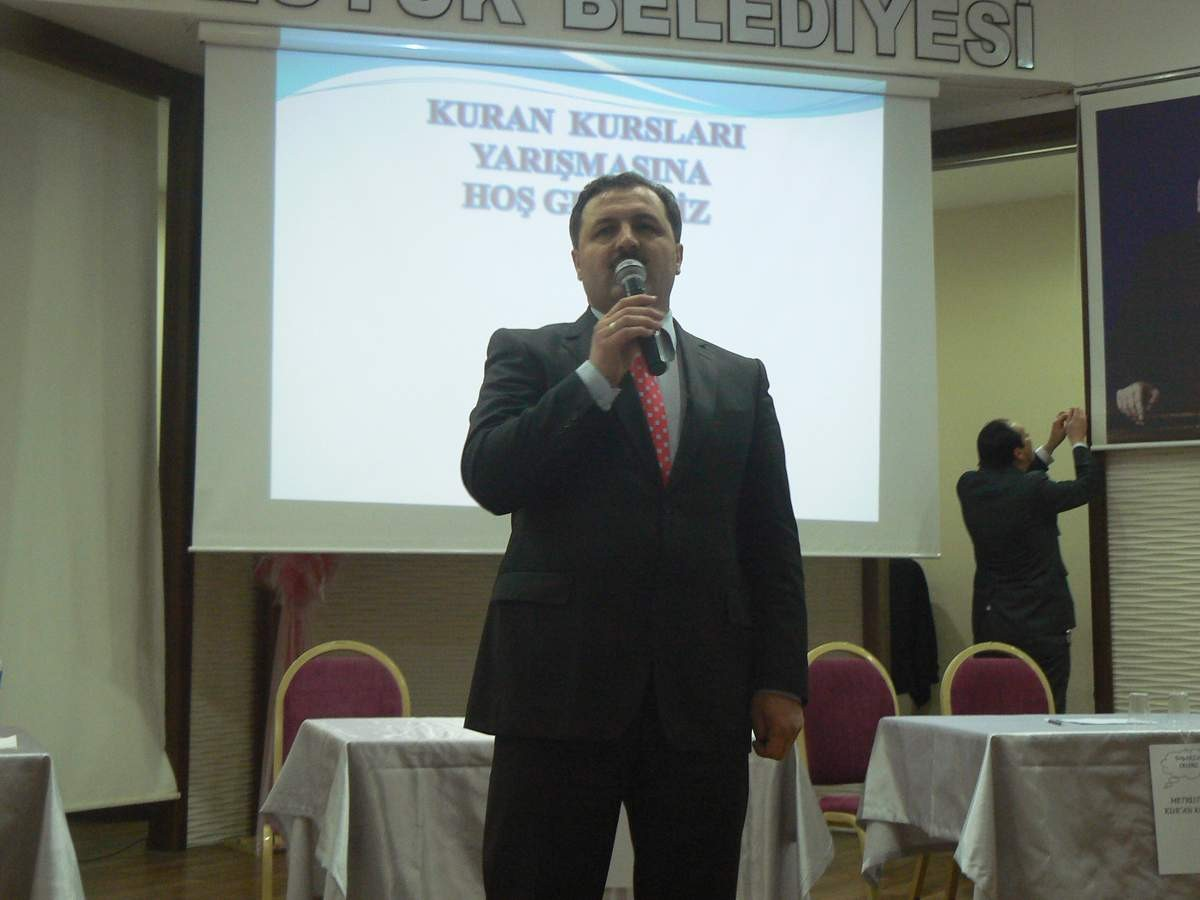 Bozüyük\'te Kur\'an Kursları Arasında Bilgi Yarışması