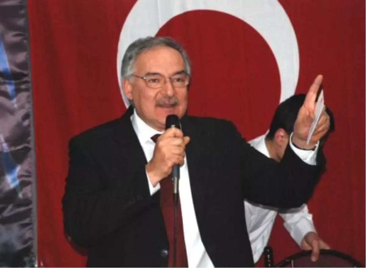 Chp\'li Koç\'tan BDP\'ye Yanıt: Kuryelikten Başka İşe Yaramıyor