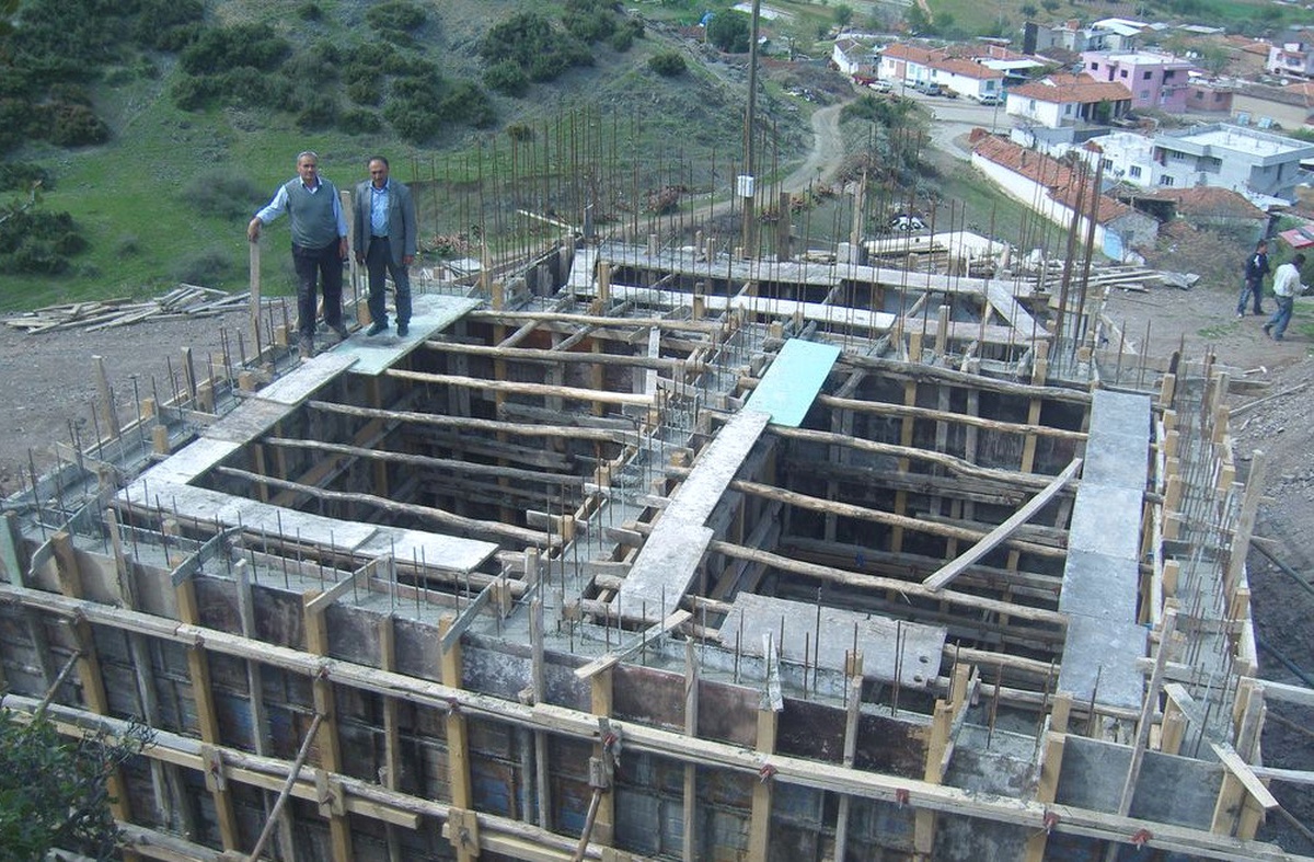 Değnekler Köyü\'ne İçme Suyu Deposu Yapılıyor