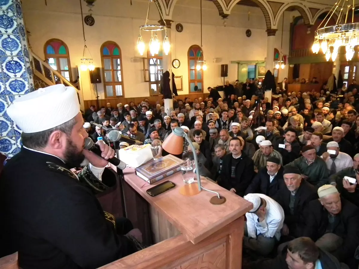 Dünya Birincilerinden Kütahya'lılara Kur'an-I Kerim Ziyafeti