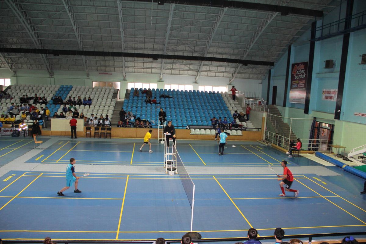 Erzincan\'da Badminton Gurup Şampiyonası