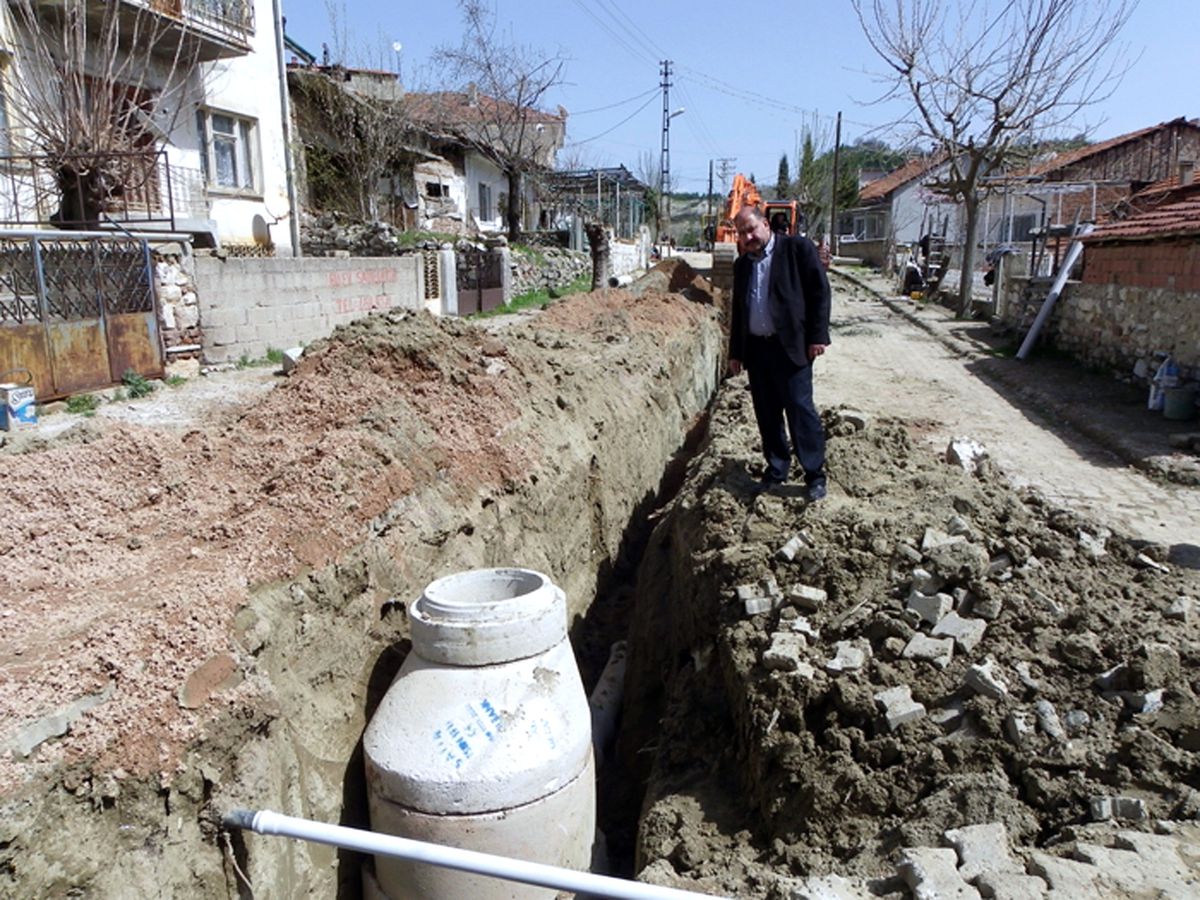 Eskigediz\'de Alt Yapı Çalışmaları Başladı