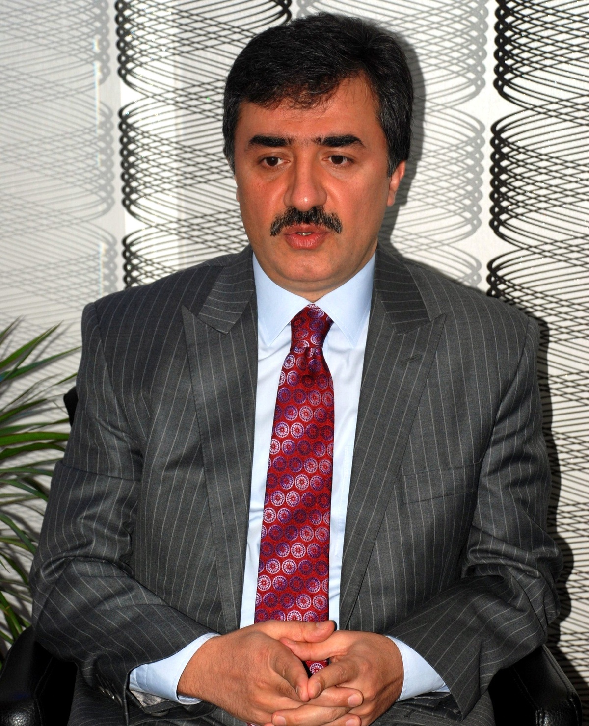 Hamarat: "Özal, Bizim Kuşak İçin Ufuktur"