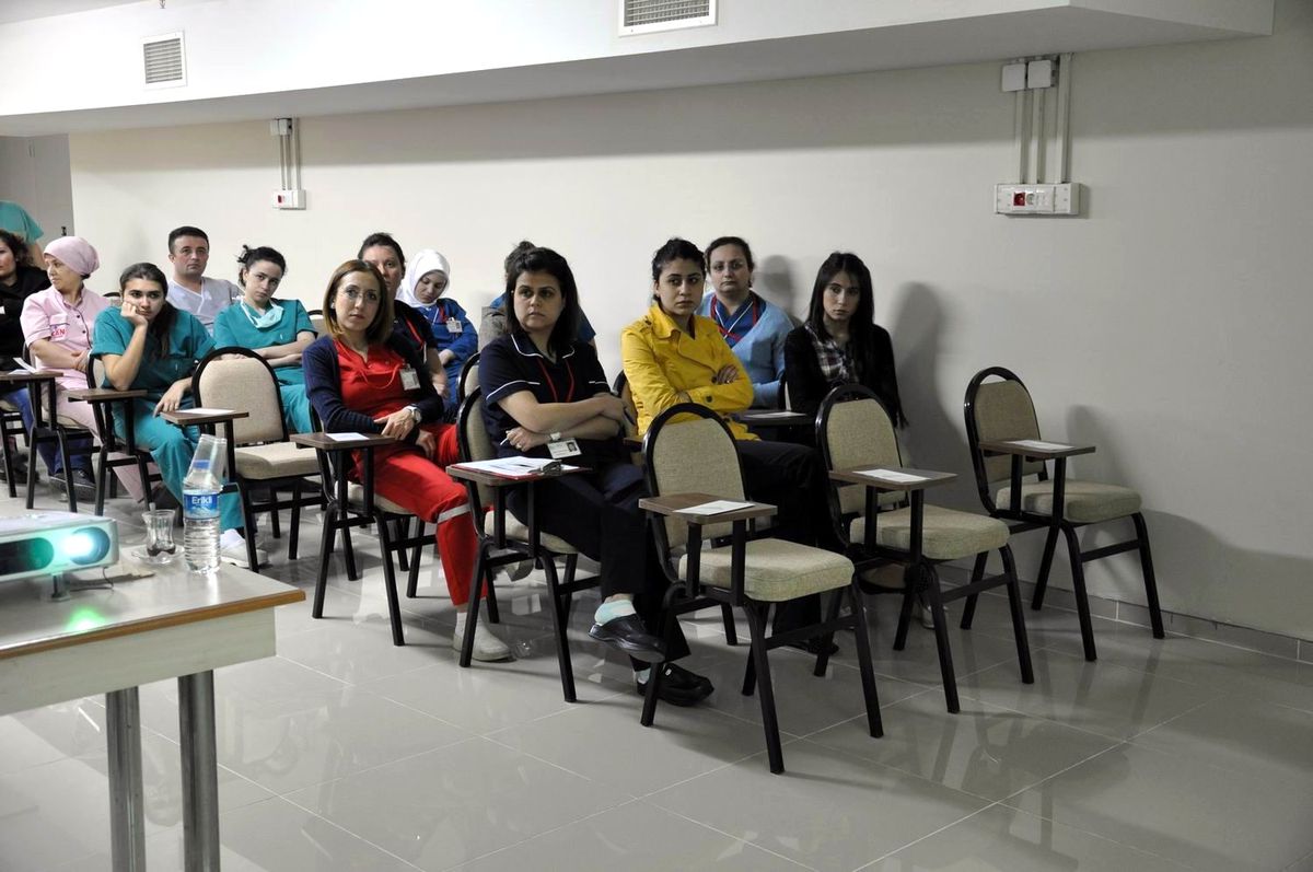 Hastane Personeline "Hastane Enfeksiyonları" Semineri Verildi