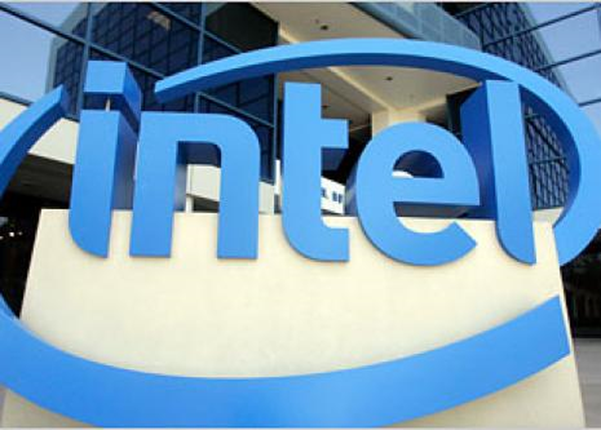 Intel\'in Karı Yüzde 26 Düştü