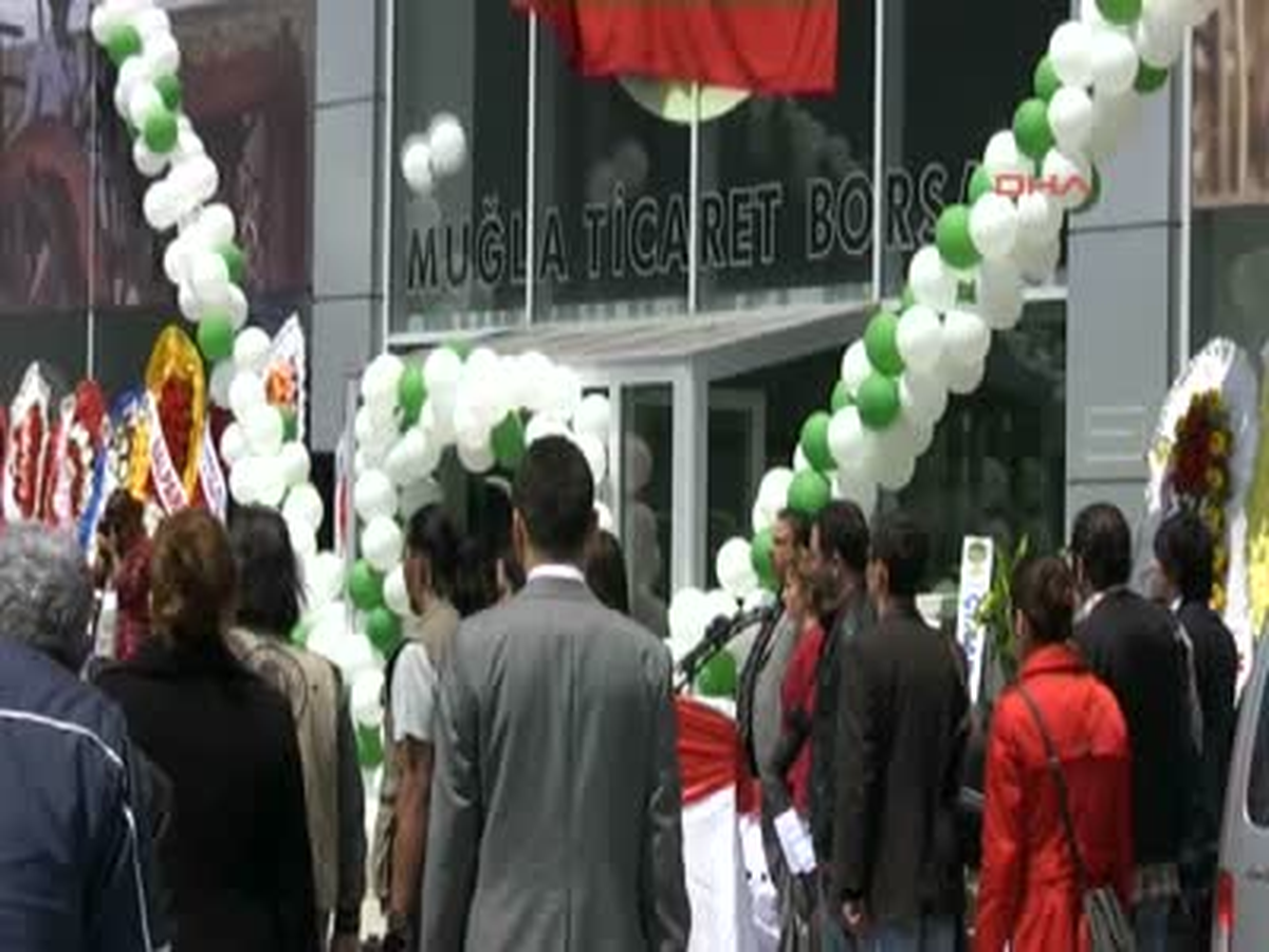 Muğla Bal Borsasında İlk Gonk Çaldı Bal Borsasında İlk Gonk Çaldı Muğla Ticaret Borsası Bünyesinde...