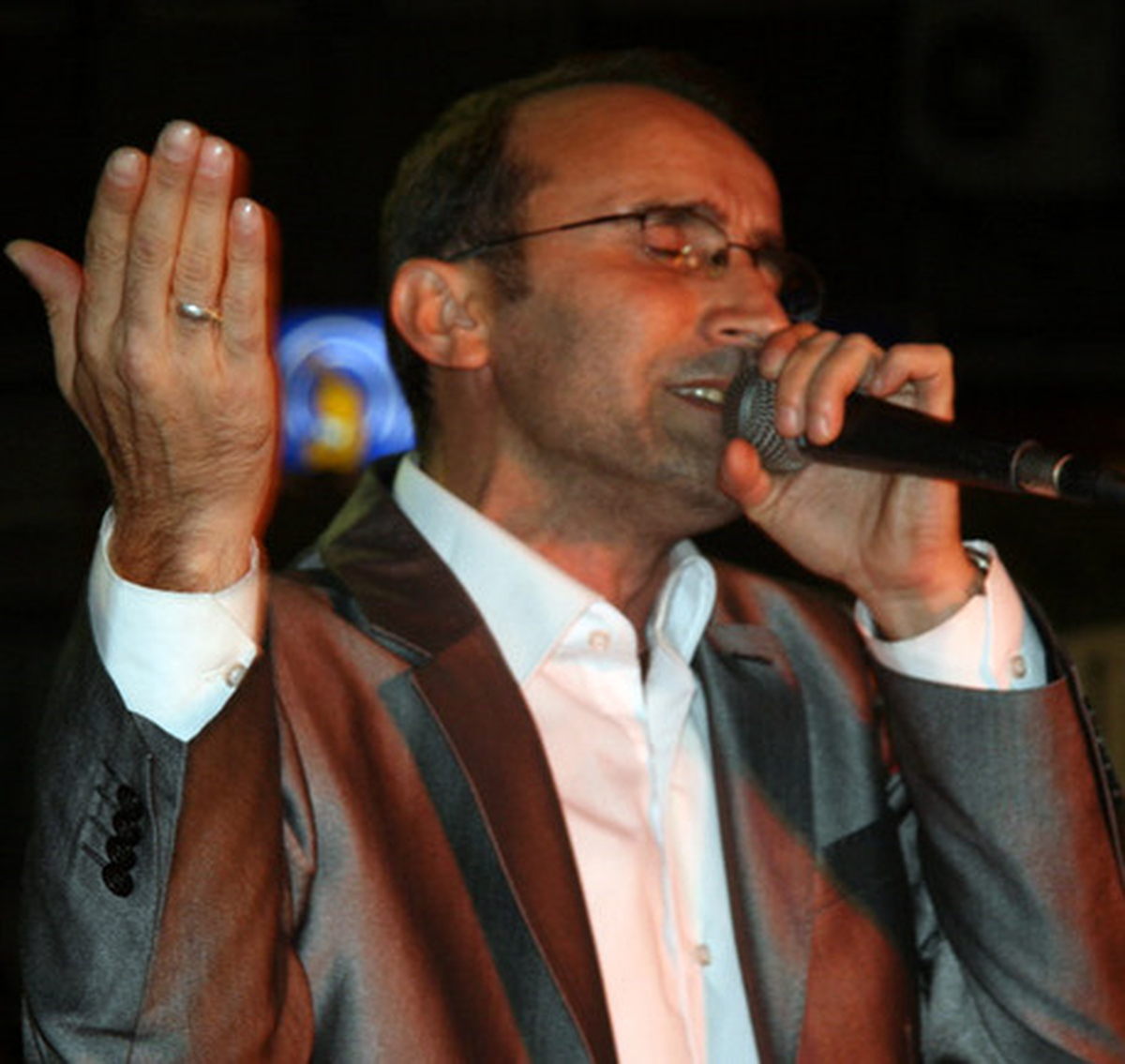 Ömer Karaoğlu Zeytinburnu\'nda Konser Verecek
