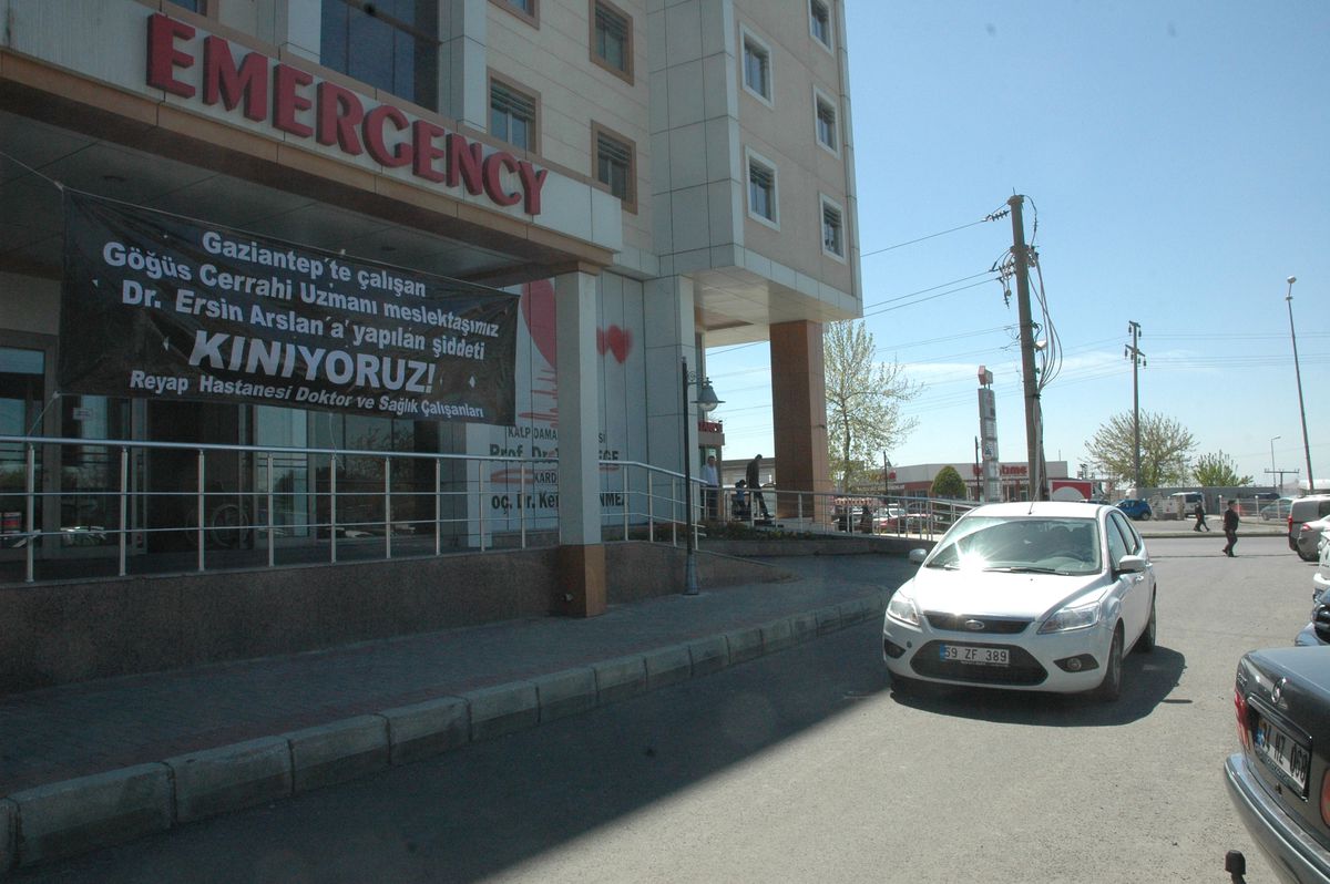 Reyap Hastanesi\'nden Sağlıkta Şiddete Tepki