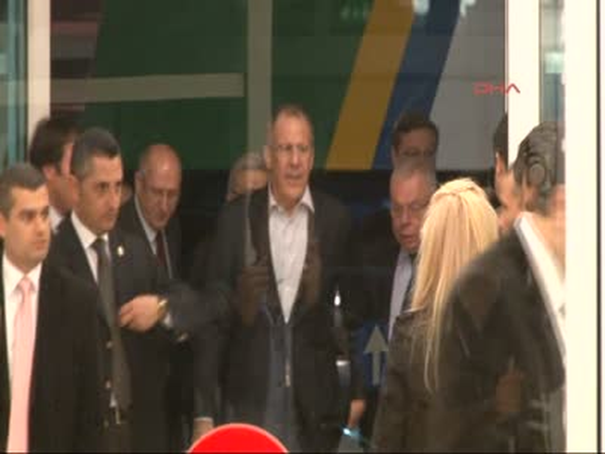 Rus Dışişleri Bakanı Lavrov İstanbul\'da