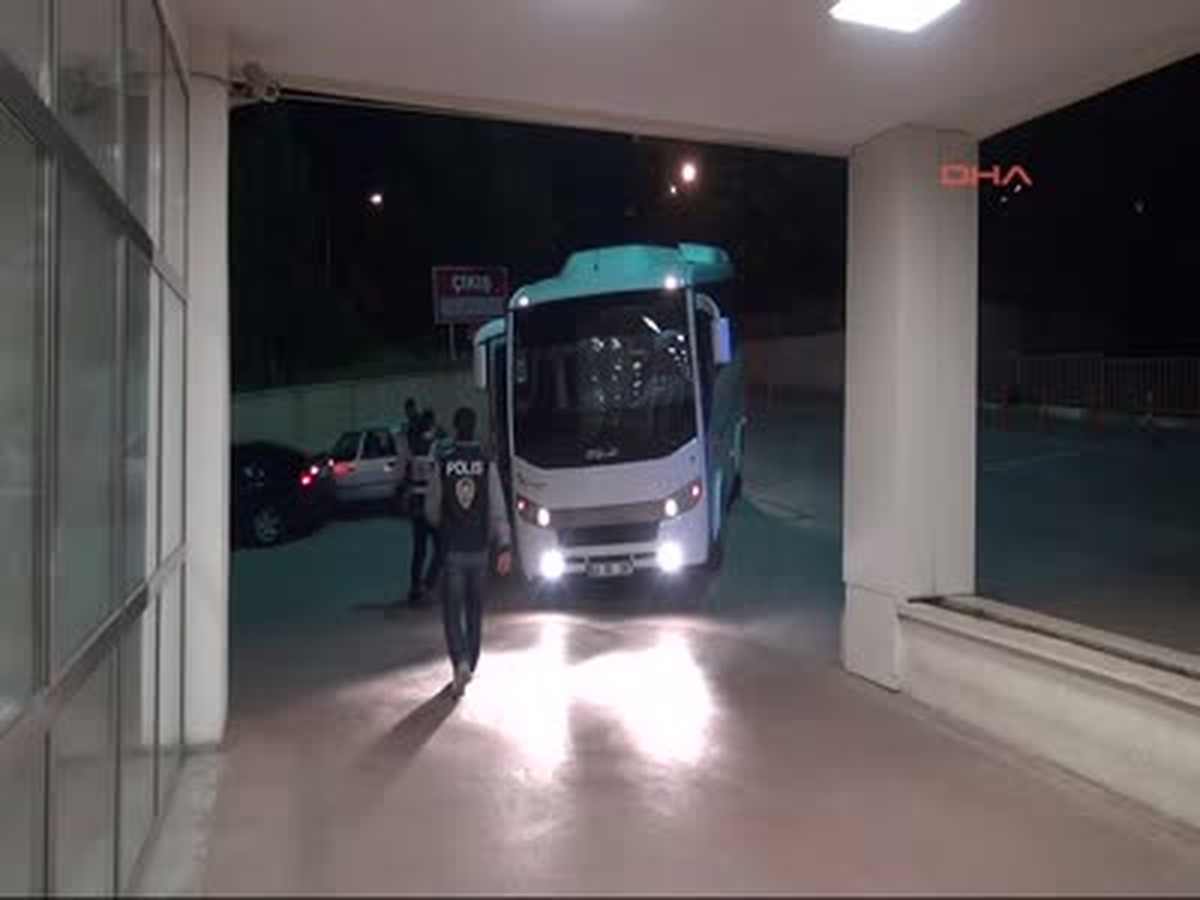 Telefon Dolandırıcıları Şanlıurfa\'ya Getirildi