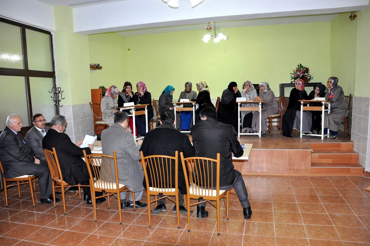 Suşehri İlçe Müftülüğü Bilgi Kültür Yarışması Düzenledi
