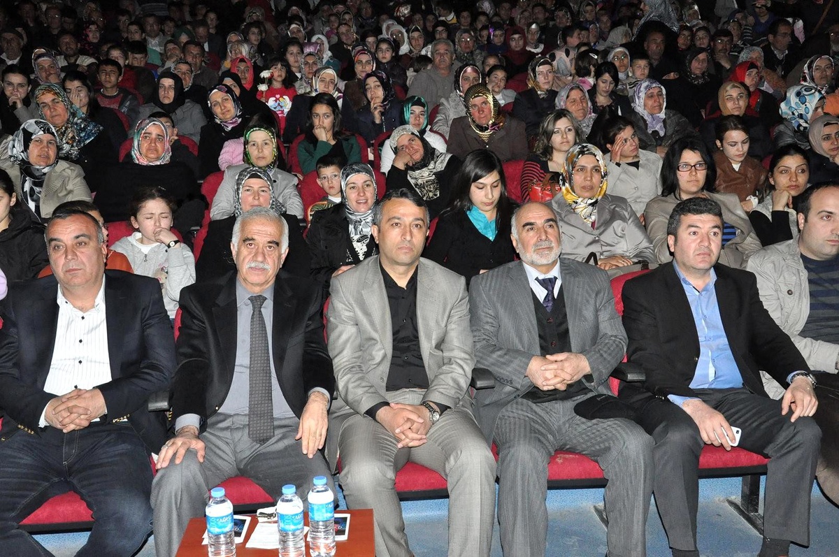 Yerköy\'de "Kutlu Doğum Haftası" Etkinlikleri Sürüyor