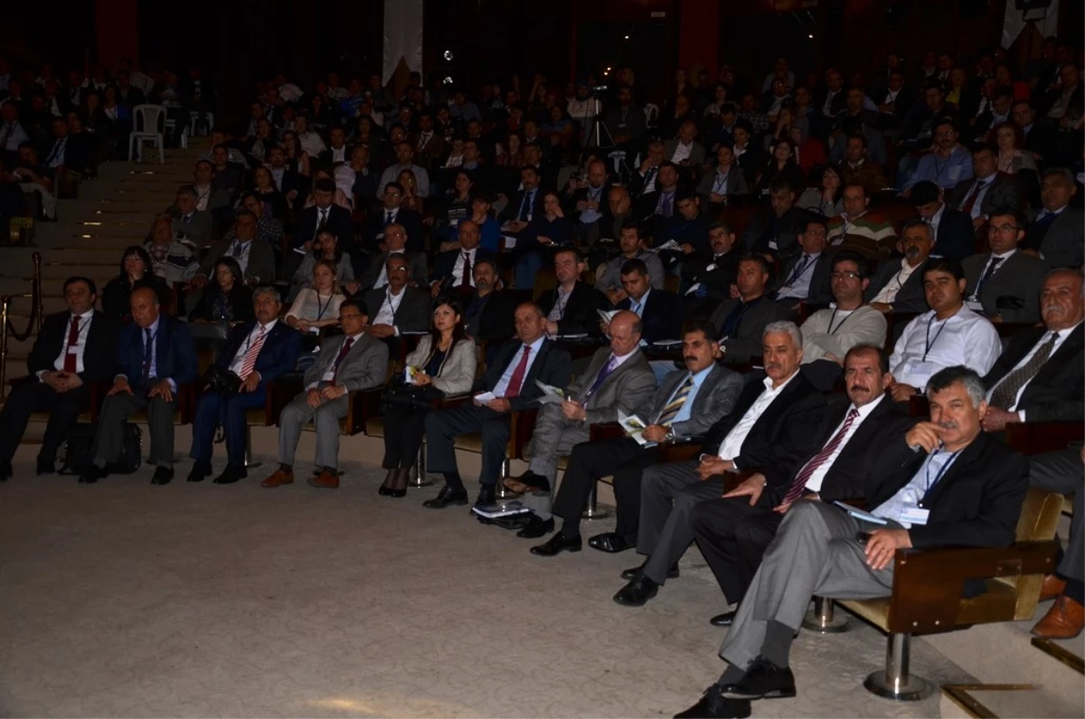 7. Ulusal İşçi Sağlığı ve İş Güvenliği Kongresi Adana\'da Başladı