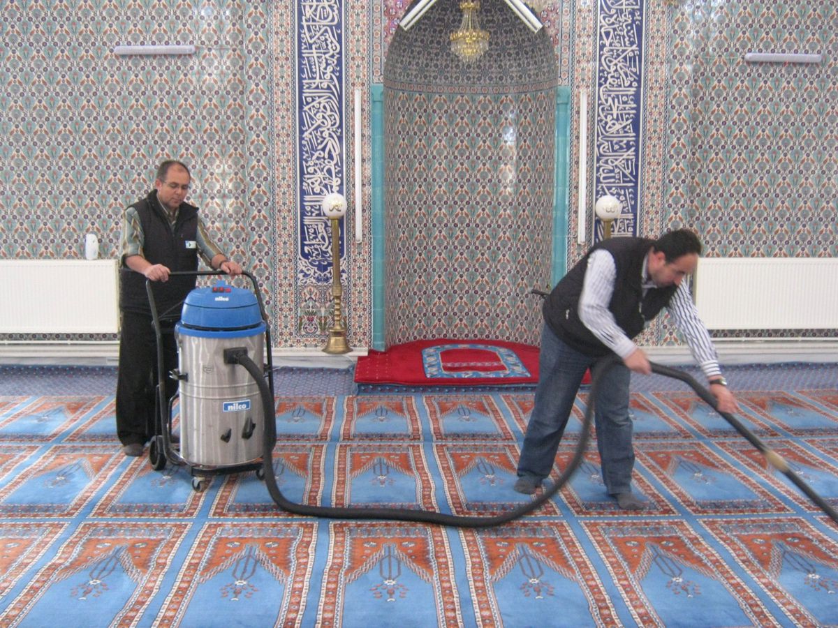 Akmeşe\'de Camiler Temizlendi