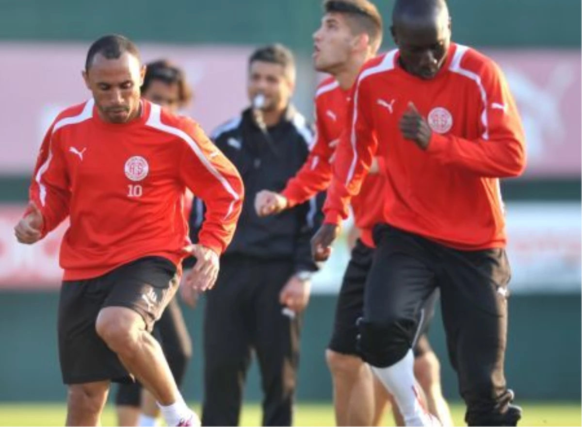 Antalyaspor\'da, Bursaspor Hazırlıkları