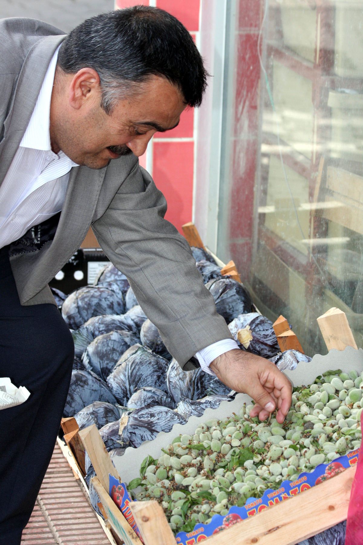Baharın Müjdecisi Çağla Cep Yakıyor