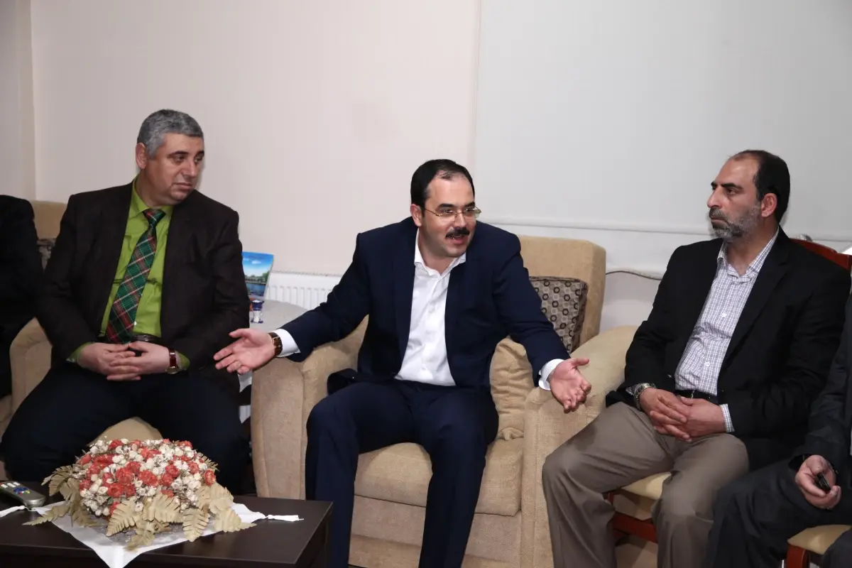 Başkan Ayaz'dan Ev Ziyaretleri