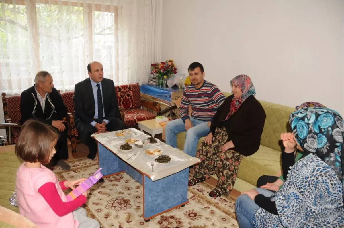 Başkan Ok'tan Şehit Ailesine Ziyaret
