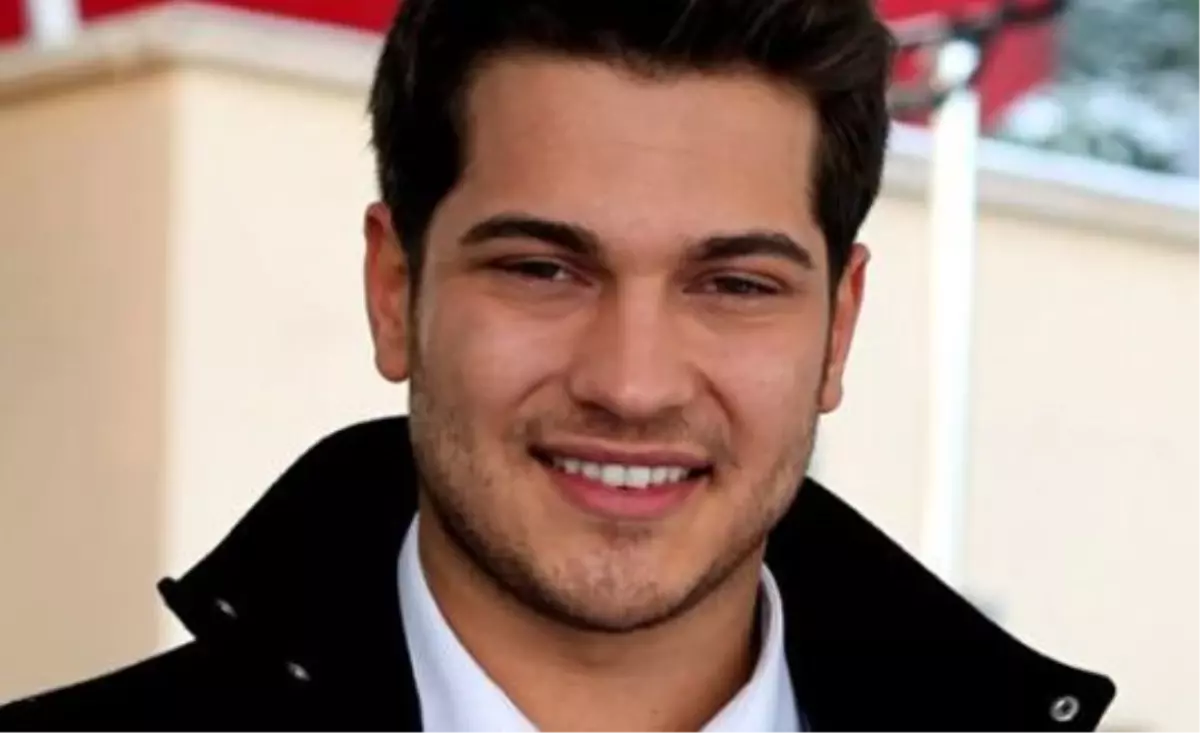 Çağatay Ulusoy Ortaya Çıktı