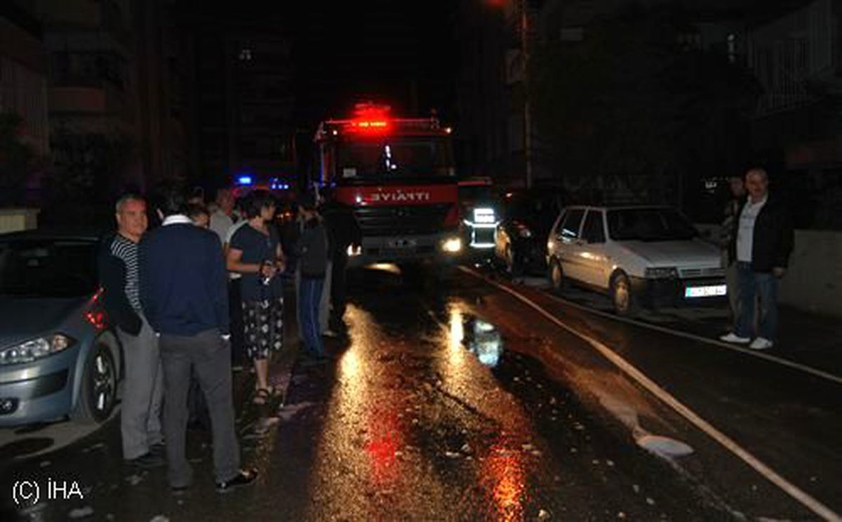 Çakmakla Oynayan Çocuk Yangına Neden Oldu