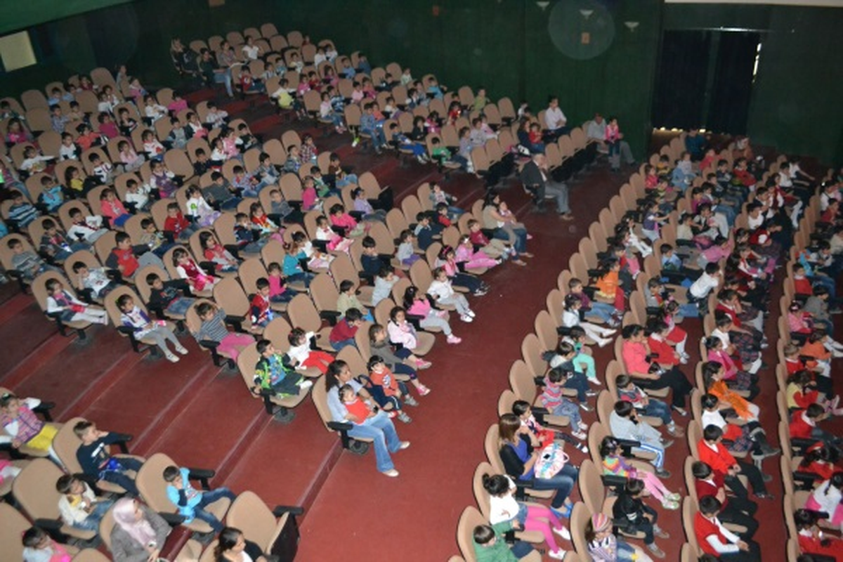 Çocuk Festivali Tiyatro Şenliğinde Gülen Yüzler