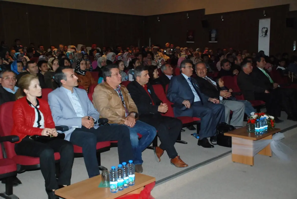 Didim'de Kutlu Doğum Konferansı