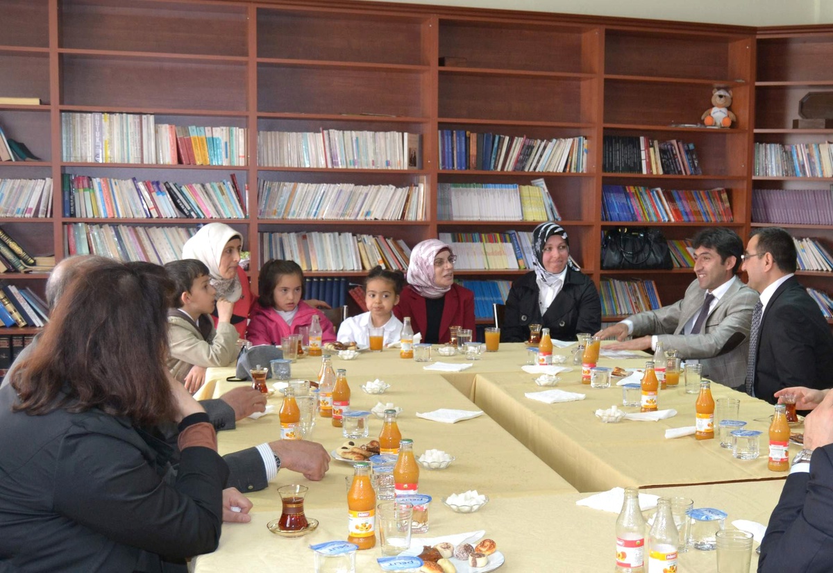 Gönül Elçileri Projesi Meyvelerini Vermeye Başladı