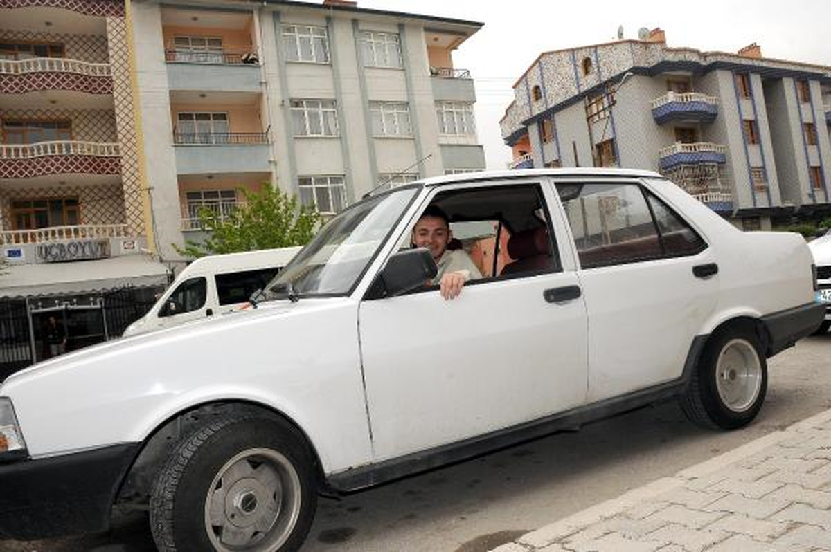 Kas Hastası Hayalindeki Otomobiline Kavuştu