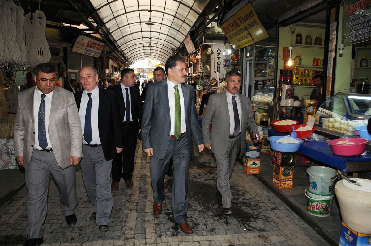 Malatya Belediye Başkanı Ahmet Çakır Akpınar Esnafını Ziyaret Etti
