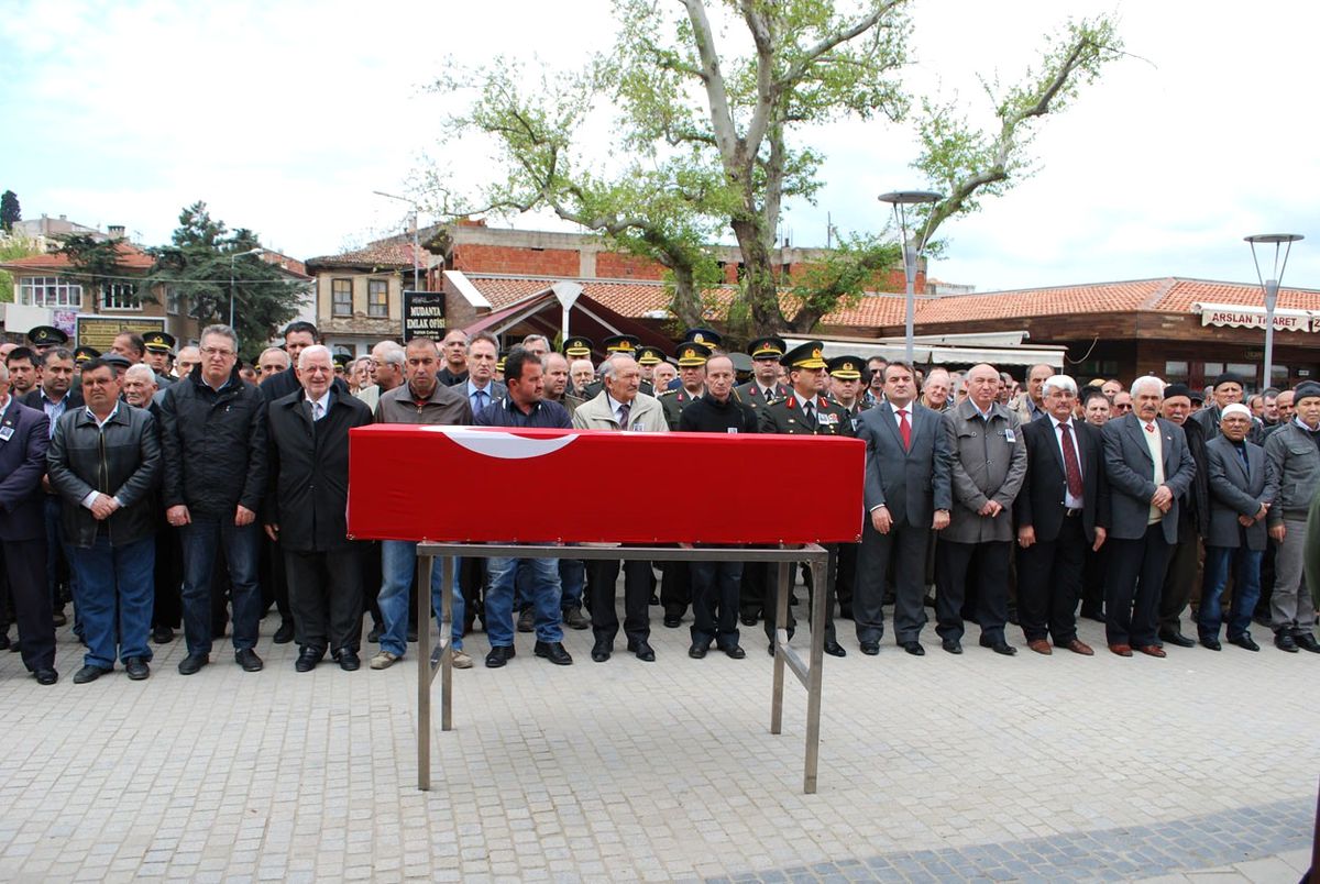 Mudanyalı Emekli Korgeneral Odaman Toprağa Verildi