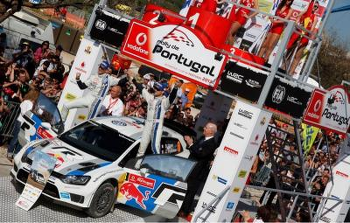 Sebastian Ogier\'nin Riskli Seçimine Rağmen Latitude Cross Zaferi Getirdi