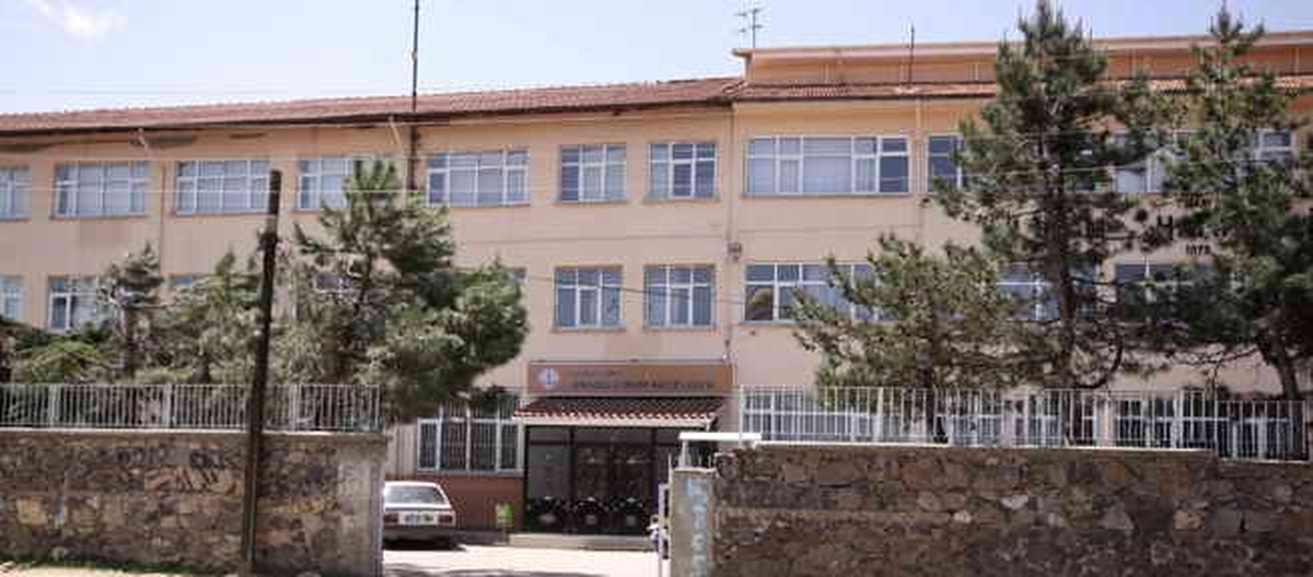 Simav Anadolu İmam Hatip Lisesi\'nin Ygs Başarısı