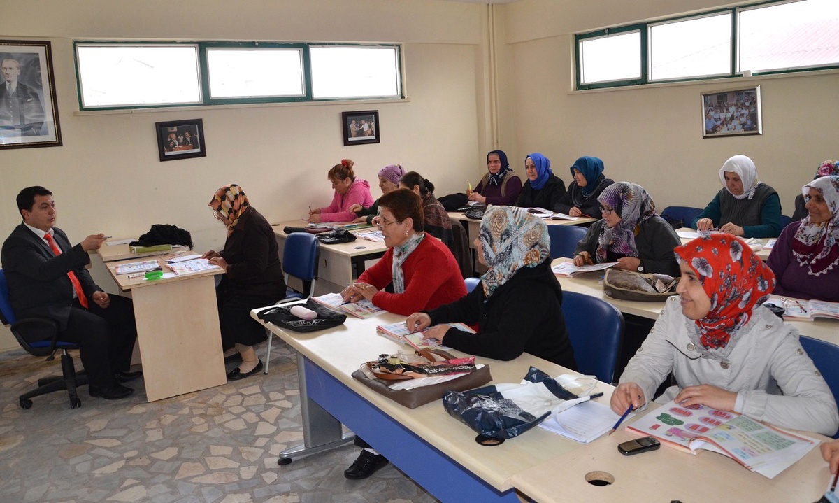 Tepecikli Kadınların Okuma Yazma Azmi