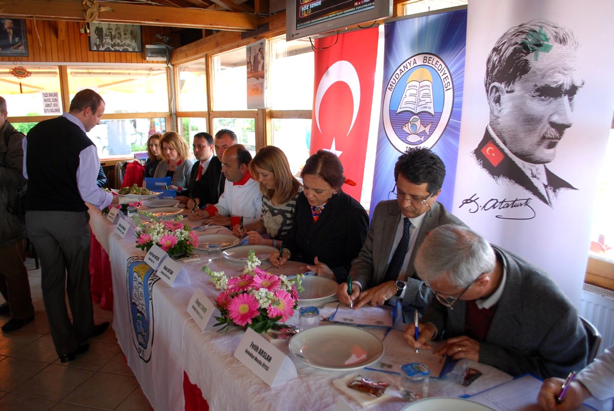 Zeytin Yağlı Yemekler İştah Kabarttı