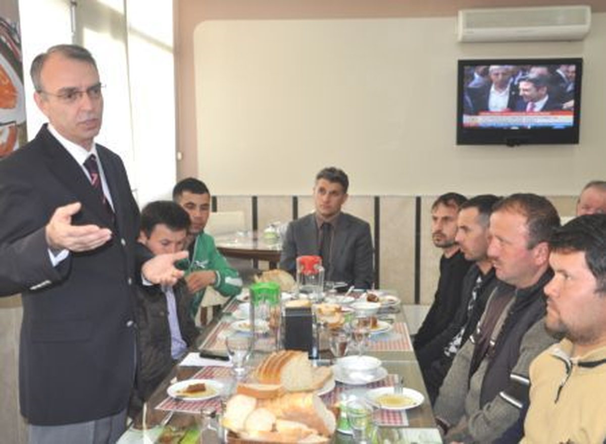 Alaplı\'da Sokak Köpekleri Toplanıyor