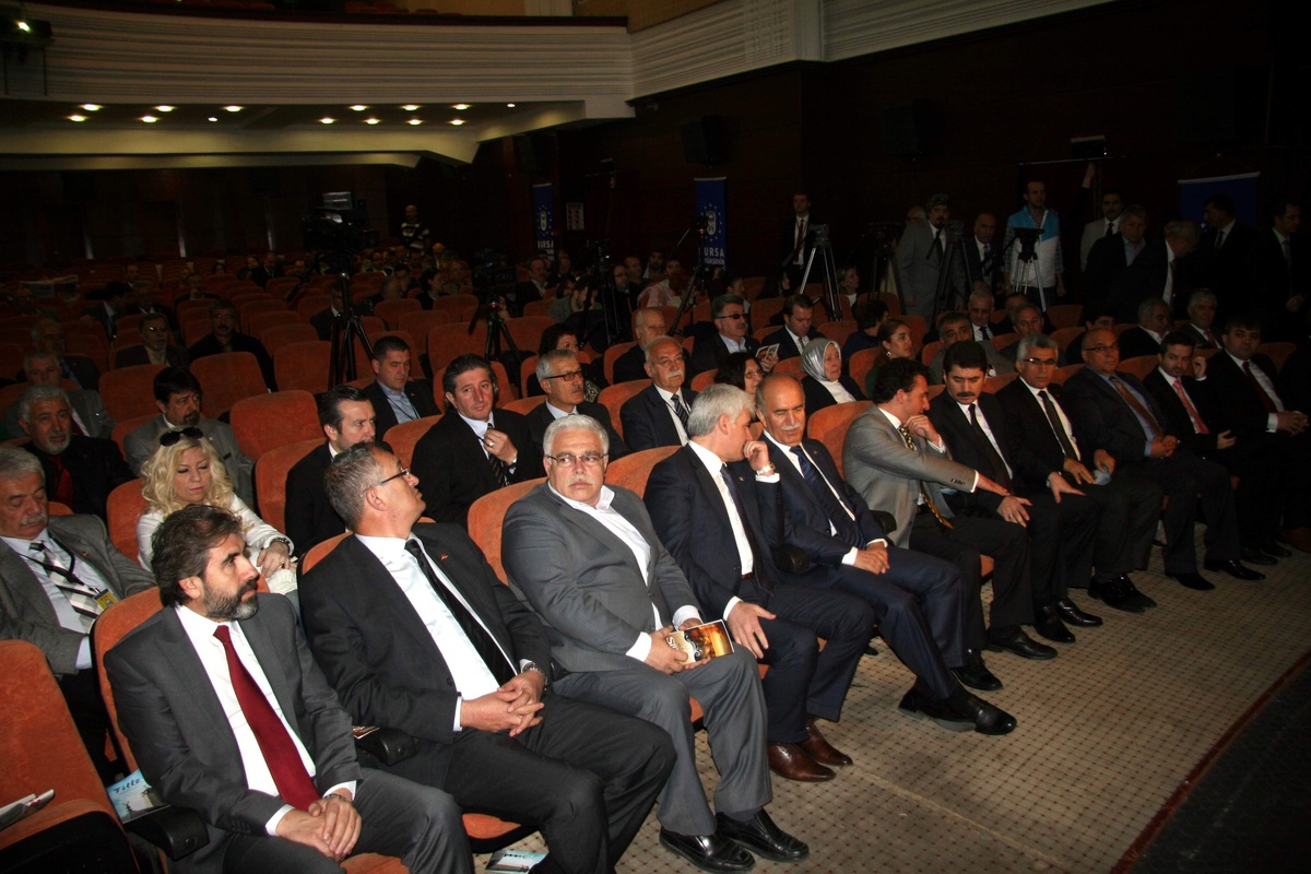 Anadolu Medyası Çözüm İçin Zirvede Buluştu
