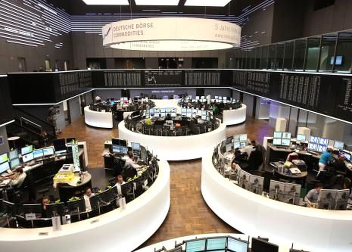 Bıst 100 Endeksi İkinci Seansa Yatay Başladı