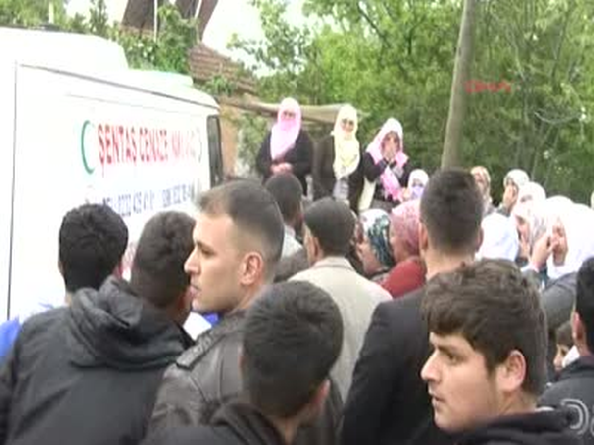 Aydın Babaocağında Toprağa Verildi Babaocağında Toprağa Verildi
