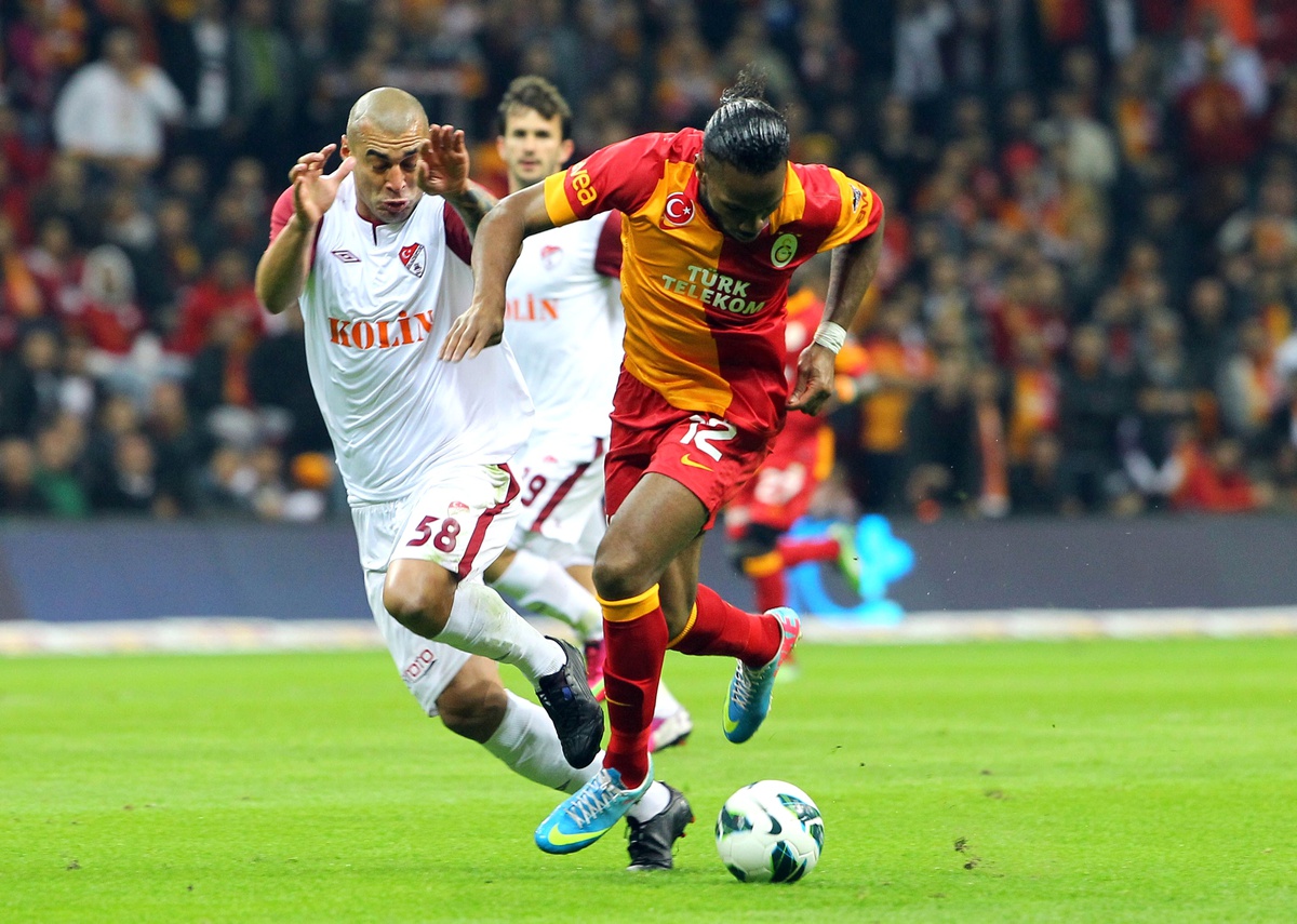 Galatasaray Elazığspor\'u 3 Golle Geçti
