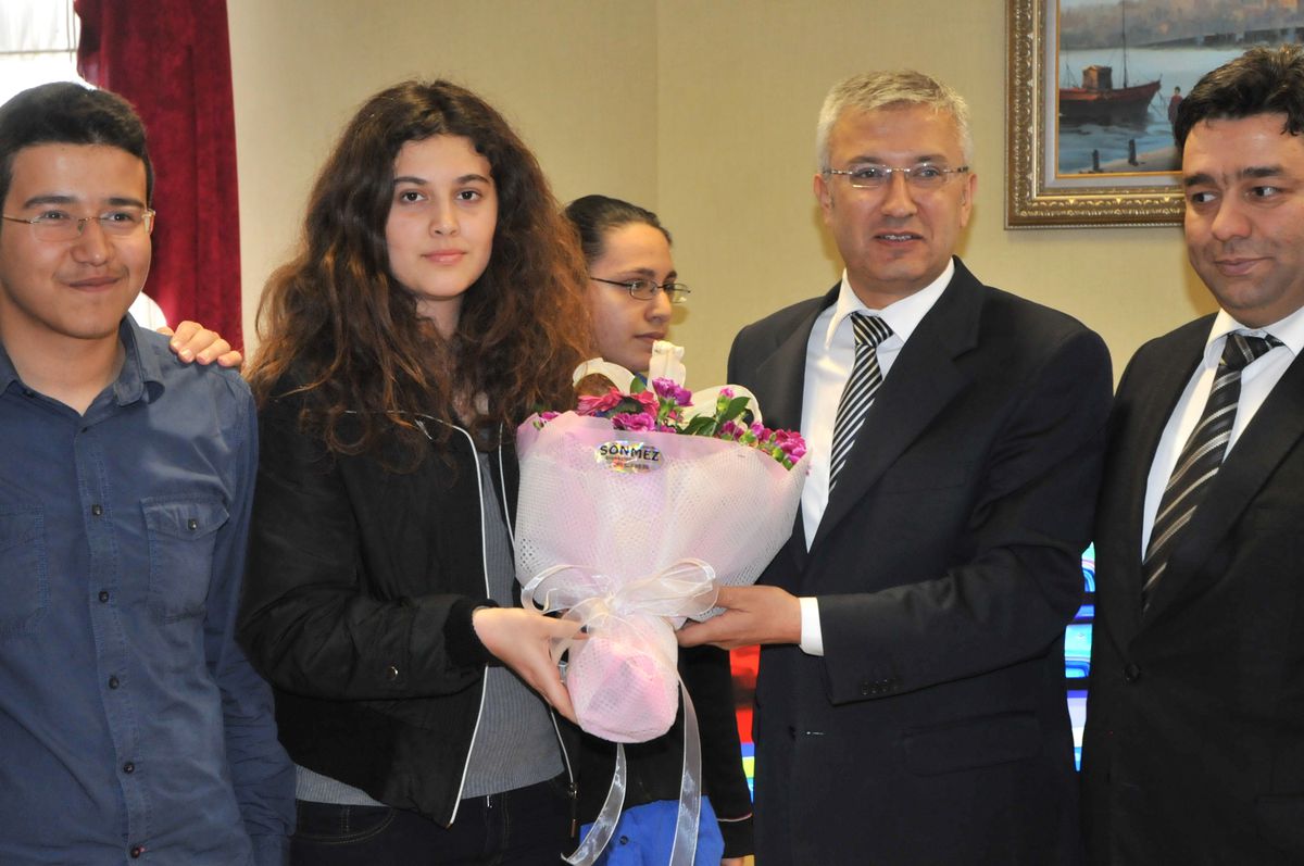 Geleceğin Hukukçularından Solmaz\'a Ziyaret