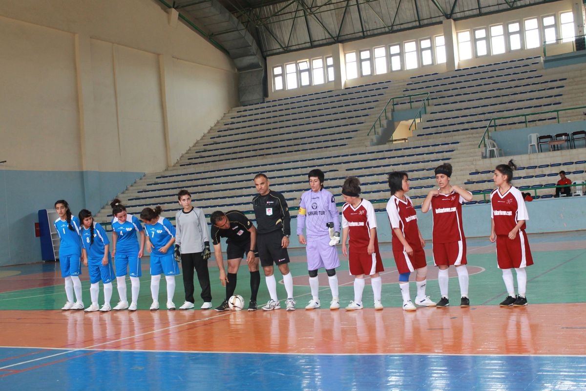 Hakkari Kız Teknik ve Meslek Lisesi\'nin Başarısı