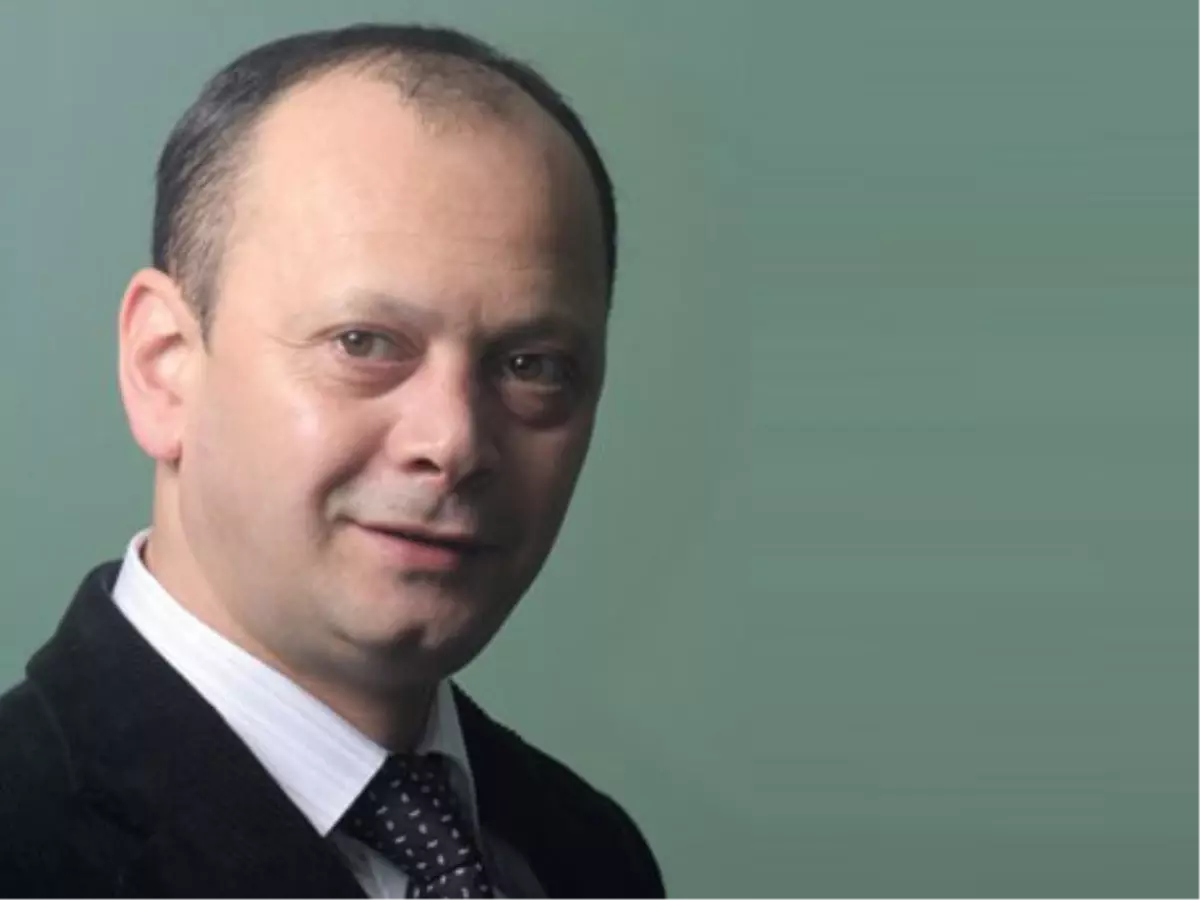 Jüri Üyeleri Oyunları Bedavaya İzlemesin!