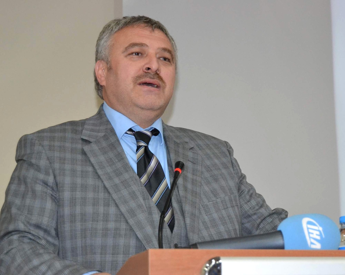 Kapadokya Medya Grup Kurulu Başkanı Halil Uluer\'den Öğrencilere Konferans