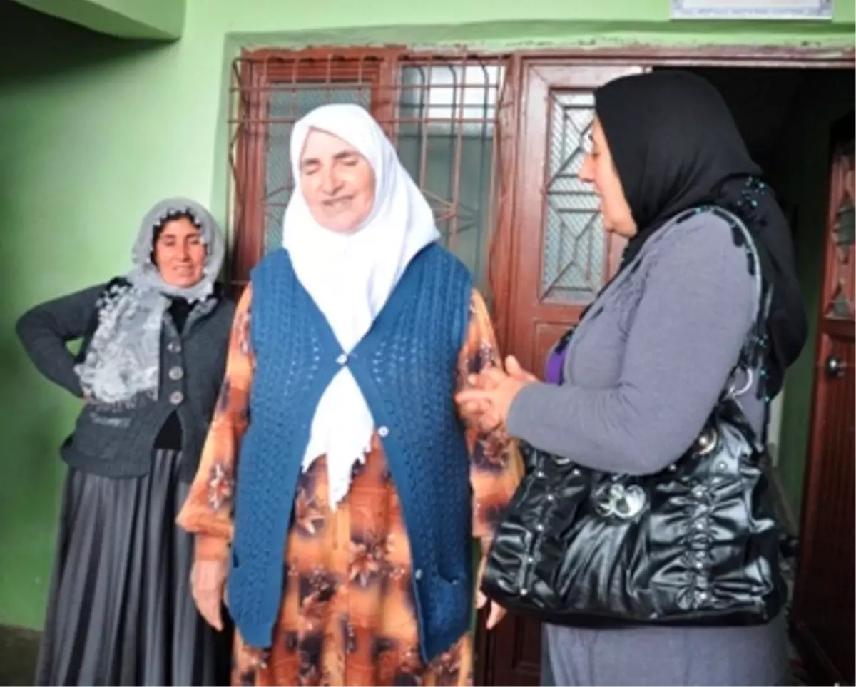 Kurtalanlı Kadınlardan Hasta Ziyareti