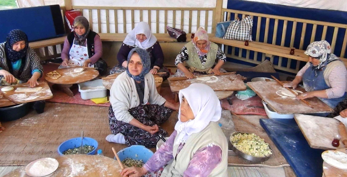Lezzet Ustalarının Ürünleri Yarım Saatte Tükendi