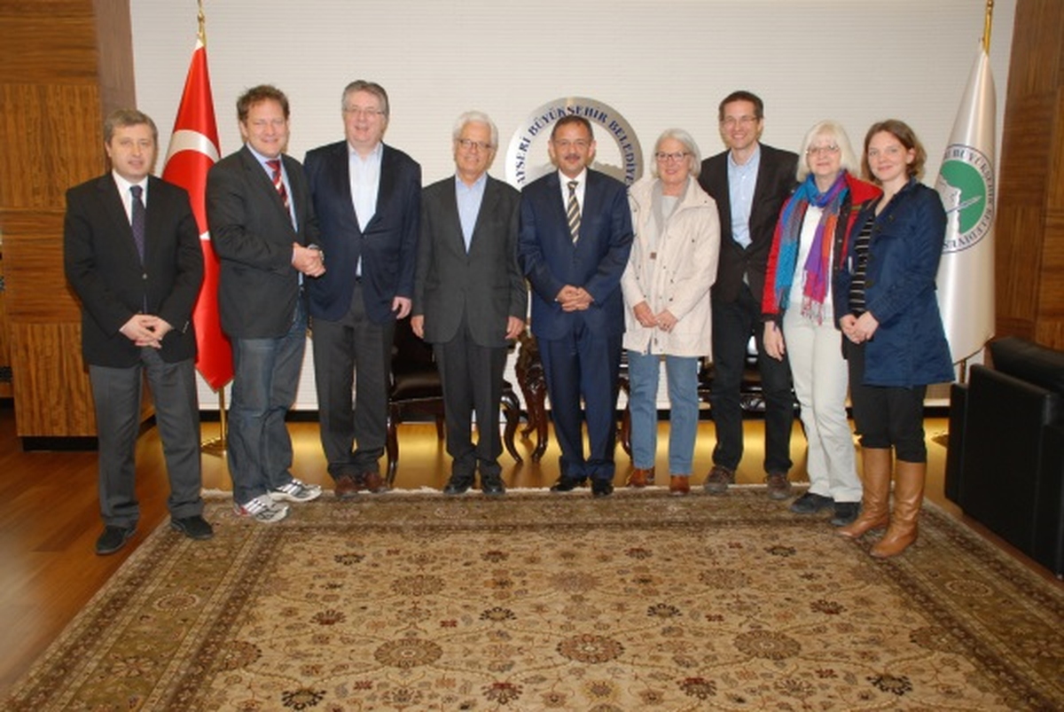 Manisalı Bayanlardan Başkan Ergün\'e Övgü